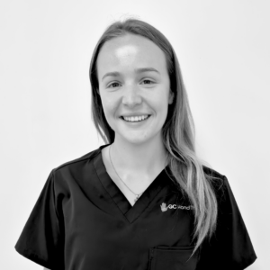 Emily Kimber, physiotherapist at Gold Coast Hand Therapy Biggera Waters, supporting hand, wrist and upper limb rehabilitation.